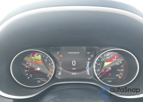 2019 Jeep Compass Latitude 4X4 from USA, damaged, VIN 3C4NJDBB0KT652857